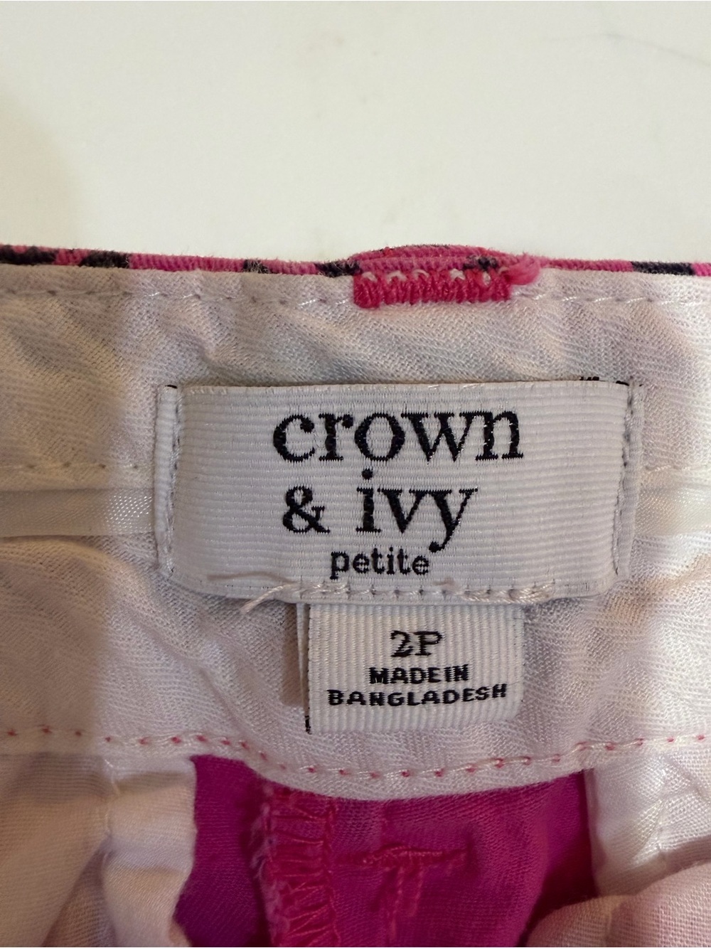 crown & ivy Pink Shorts Navy Elephants π Size 2P - Picture 5 of 12